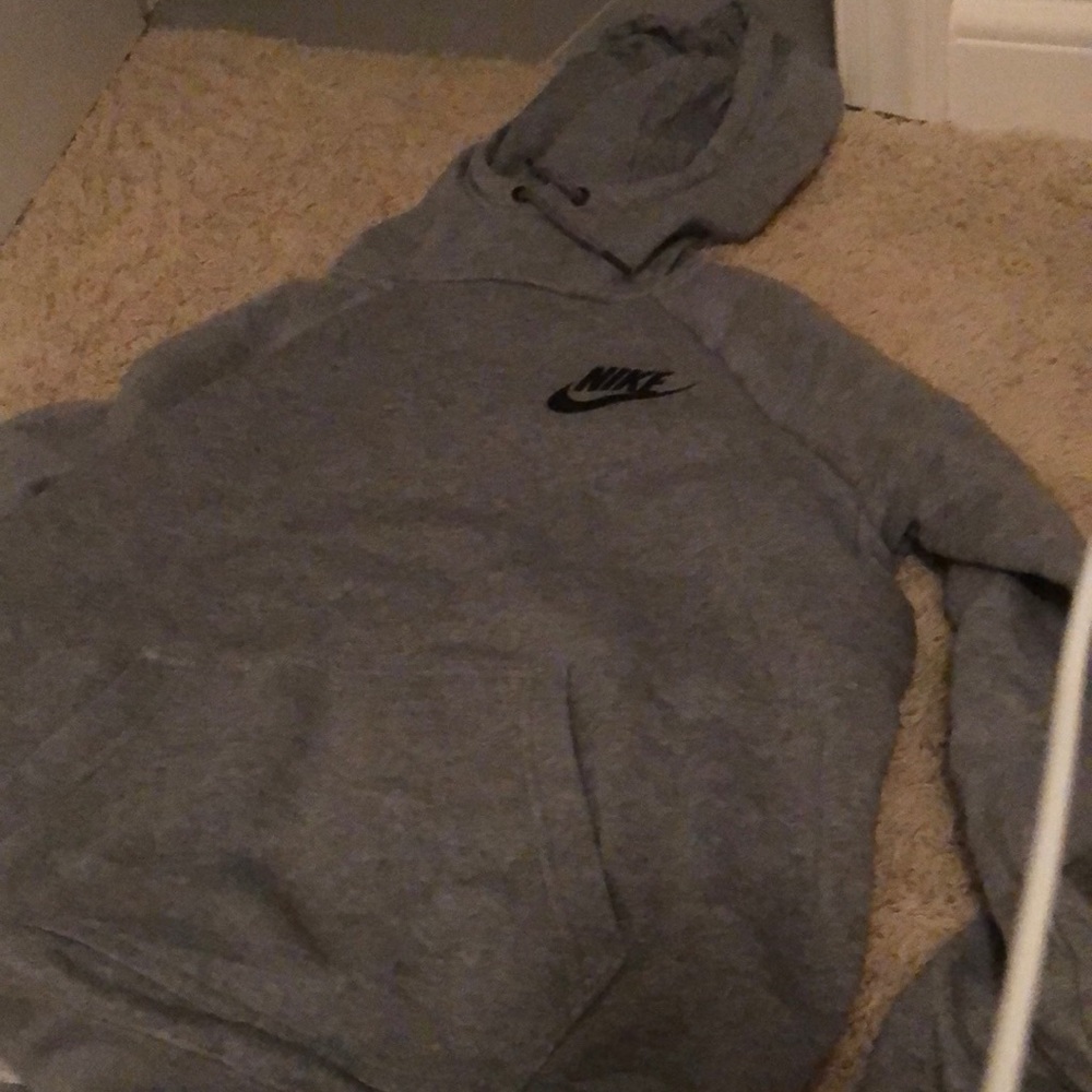 Nike sweatshirt